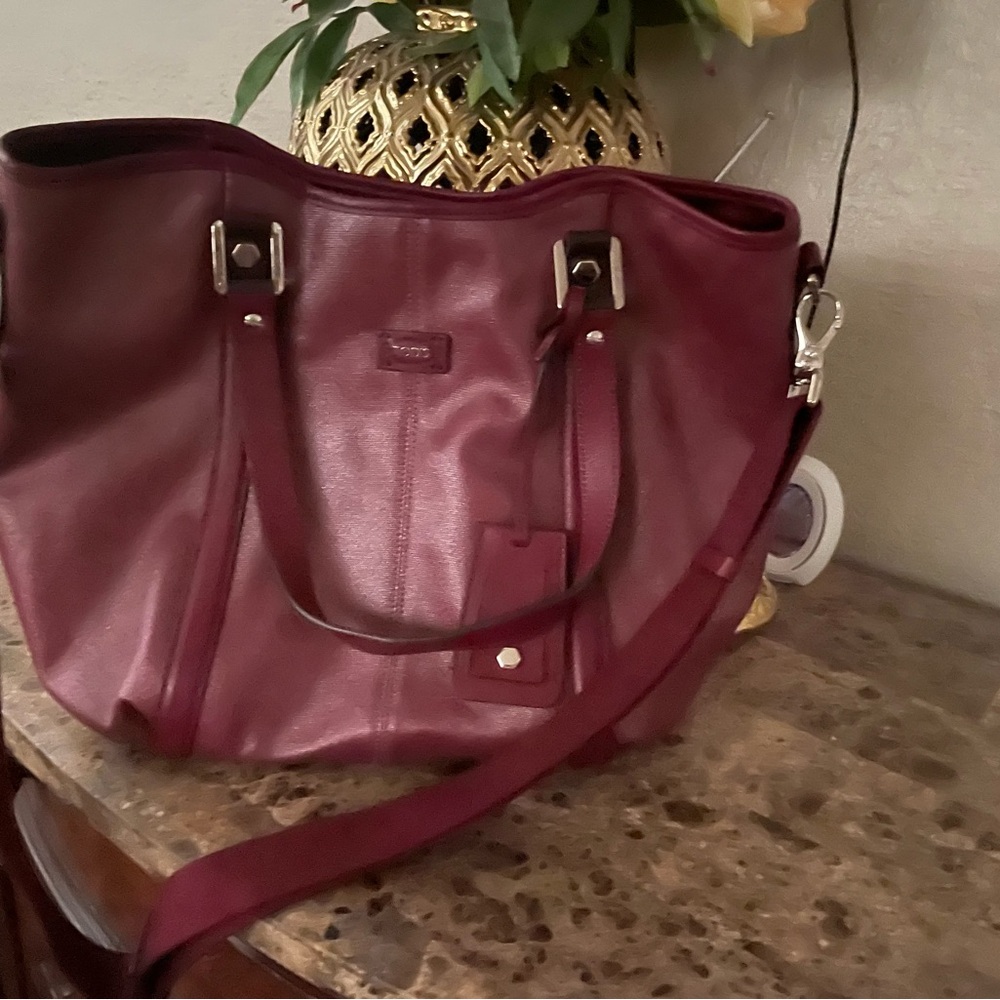 Tod's Deep Red Leather Tote